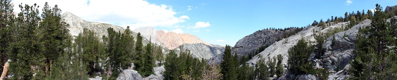 [Downslope Towards Lake Sabrina]