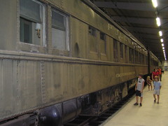 [Pullman Dining Car]