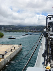 [USS Arizona Memorial]