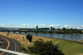 [Bridge to Clarkston, WA]